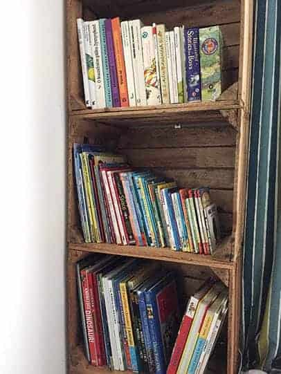 crate bookshelf