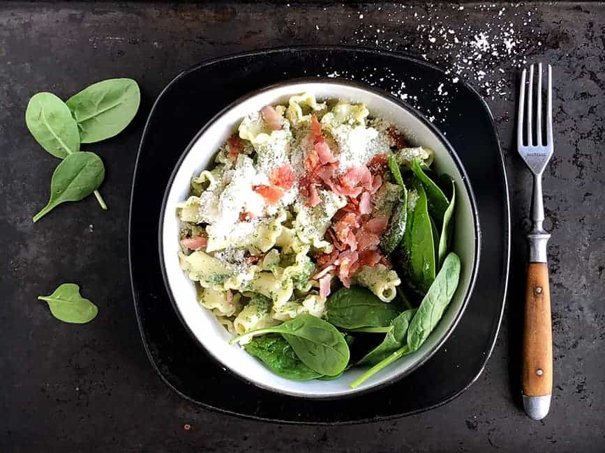 Creamy spinach pasta