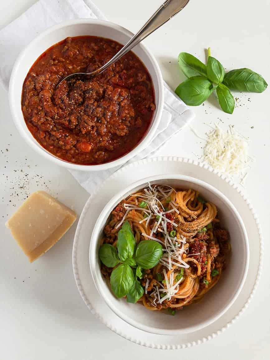 Spaghetti Bolognese Sauce Recipe - All Kitchen Colours