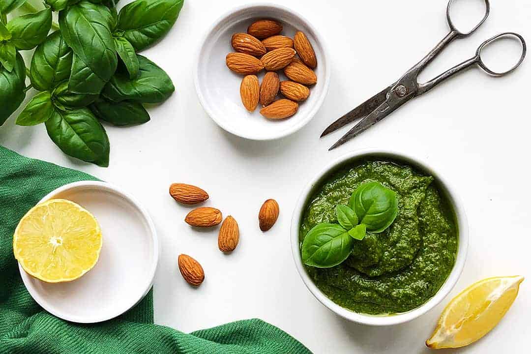 How to make pesto from scratch.