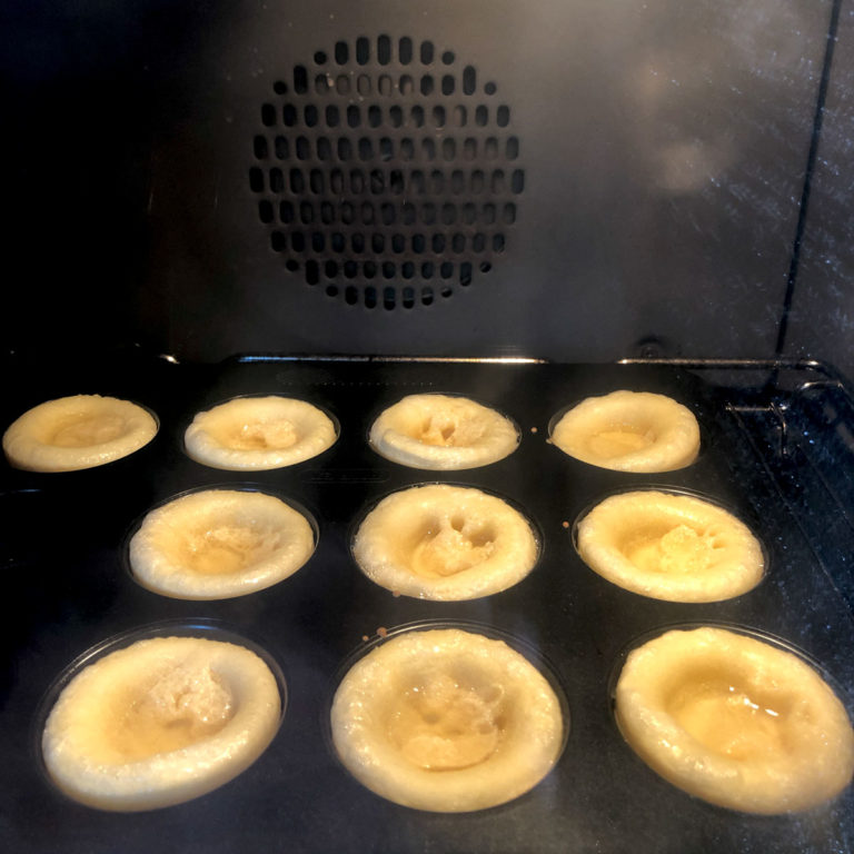 James Martin Yorkshire Puddings / Tried and Tested All Kitchen Colours